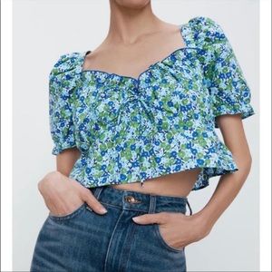 NWT Zara Floral Print Puff Sleeves Crop Top Women’s Size Medium